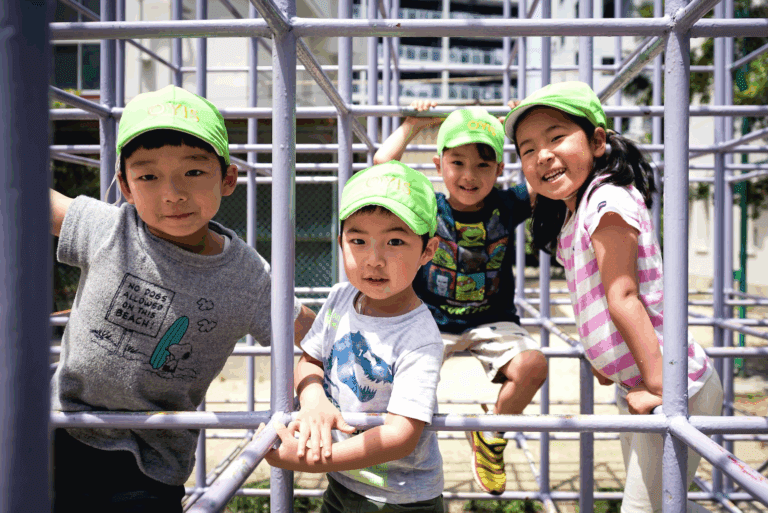 oyis-saturday-school-kids-outdoor-play_rgb