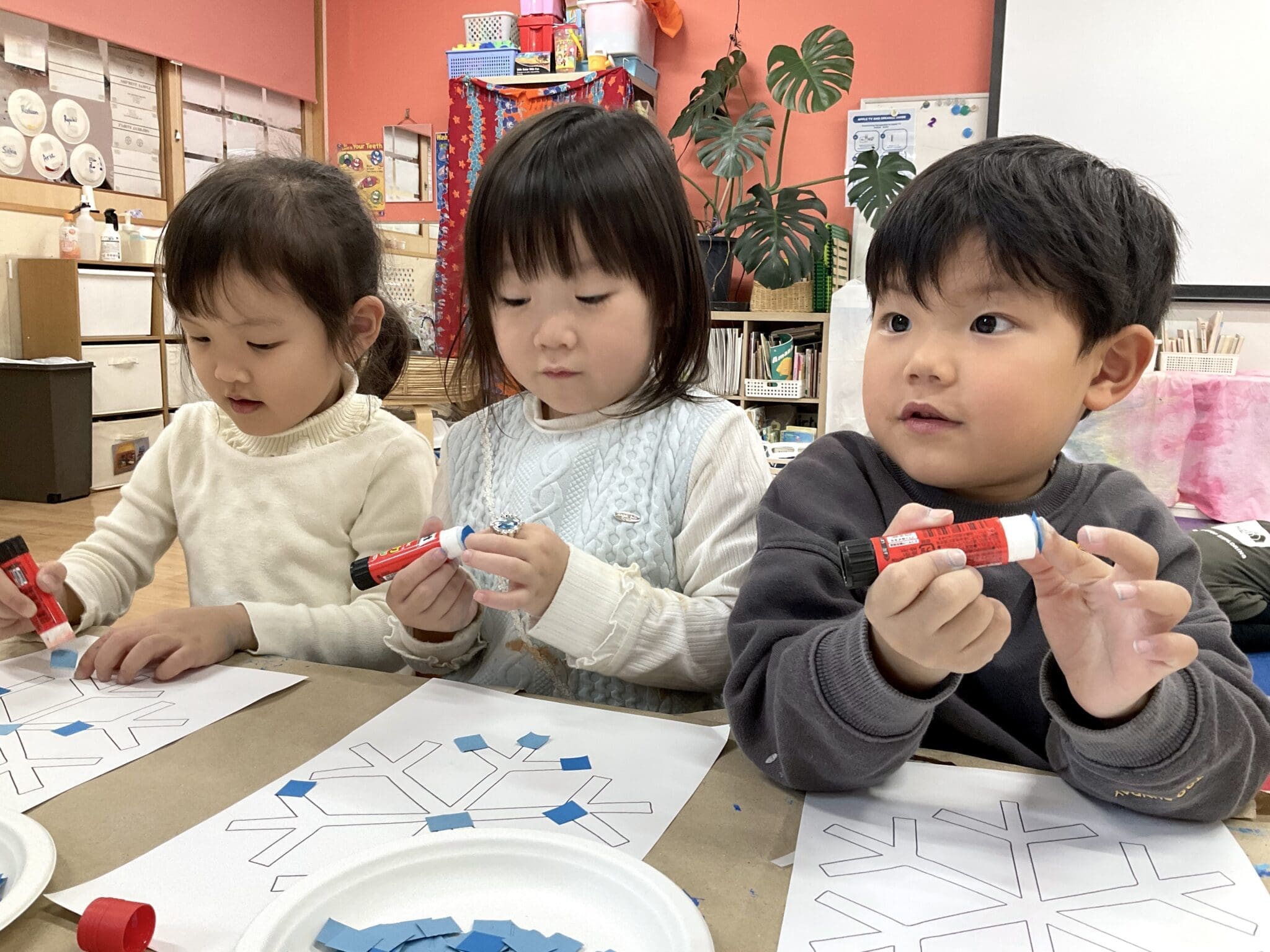 Intensive-OYIS-kids-craft