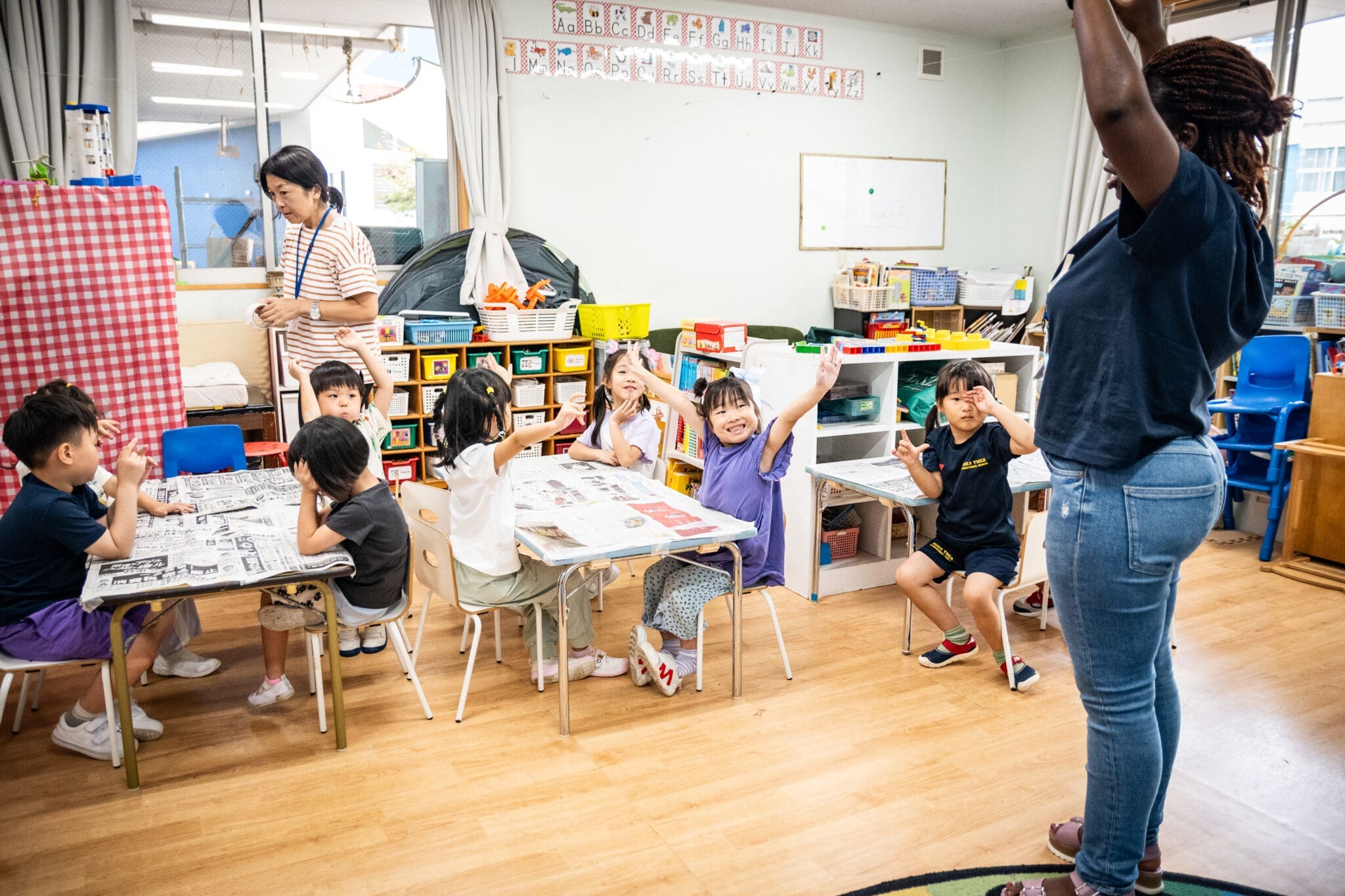 Intensive_kids_classroom_English